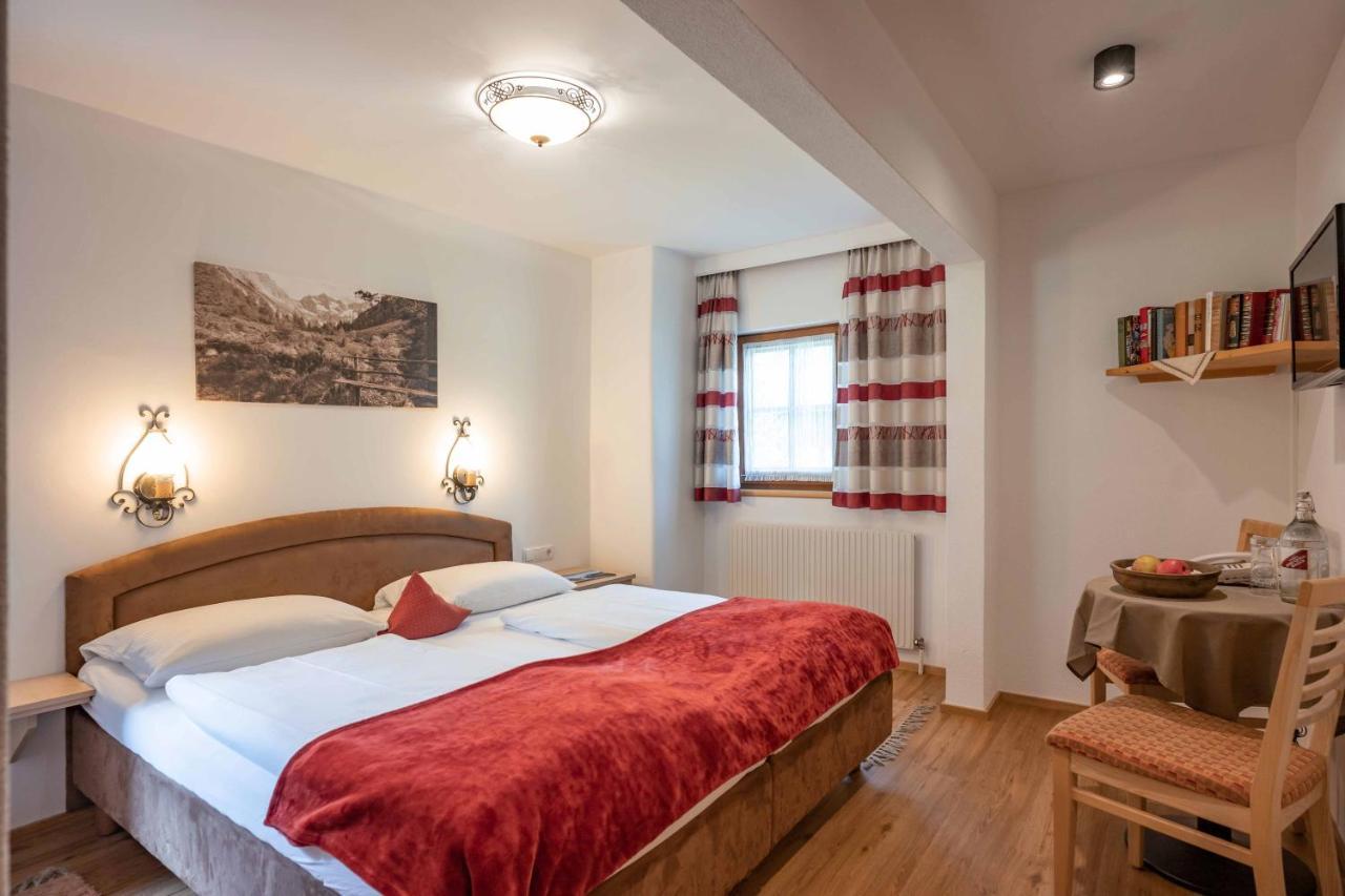 Gaestehaus Schneeberger Mayrhofen Exteriér fotografie