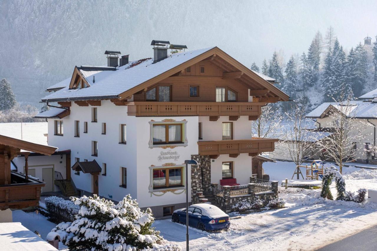 Gaestehaus Schneeberger Mayrhofen Exteriér fotografie