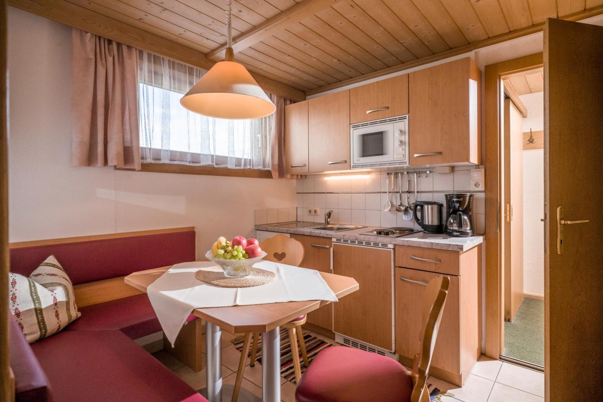 Gaestehaus Schneeberger Mayrhofen Exteriér fotografie