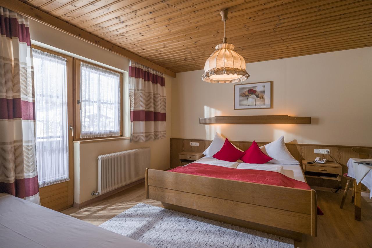 Gaestehaus Schneeberger Mayrhofen Exteriér fotografie